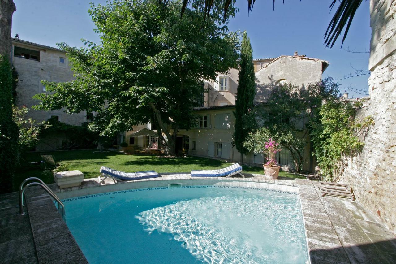 Maison De La Bourgade Uzes Exterior photo